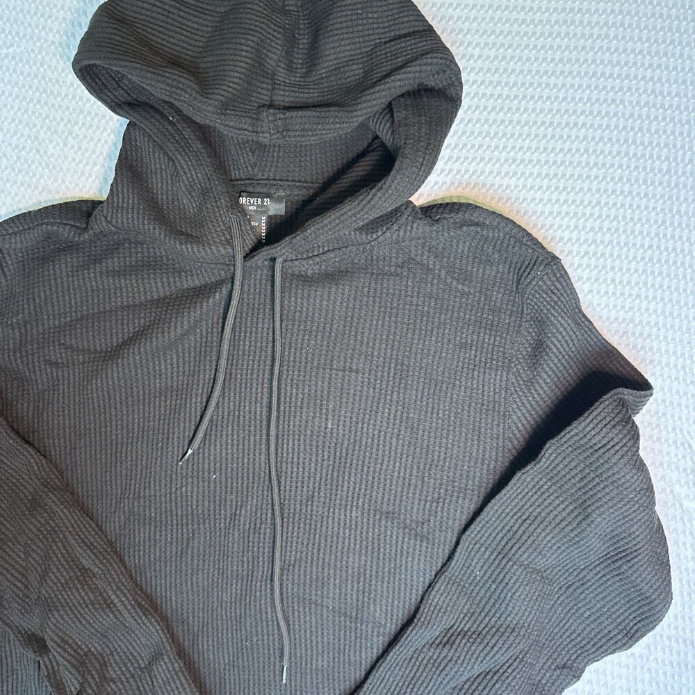 Forever 21 Men's Black Knit Crew Neck Pullover Light Hoodie Long Sleeve M